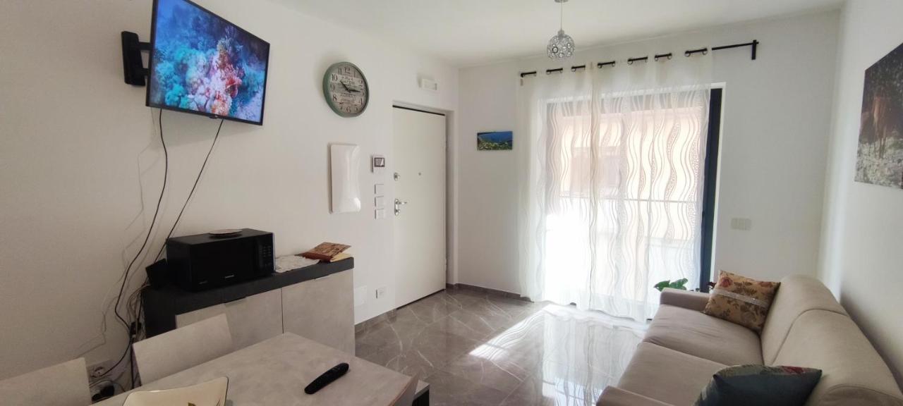 Bruno'S House Apartment Pescara Bagian luar foto