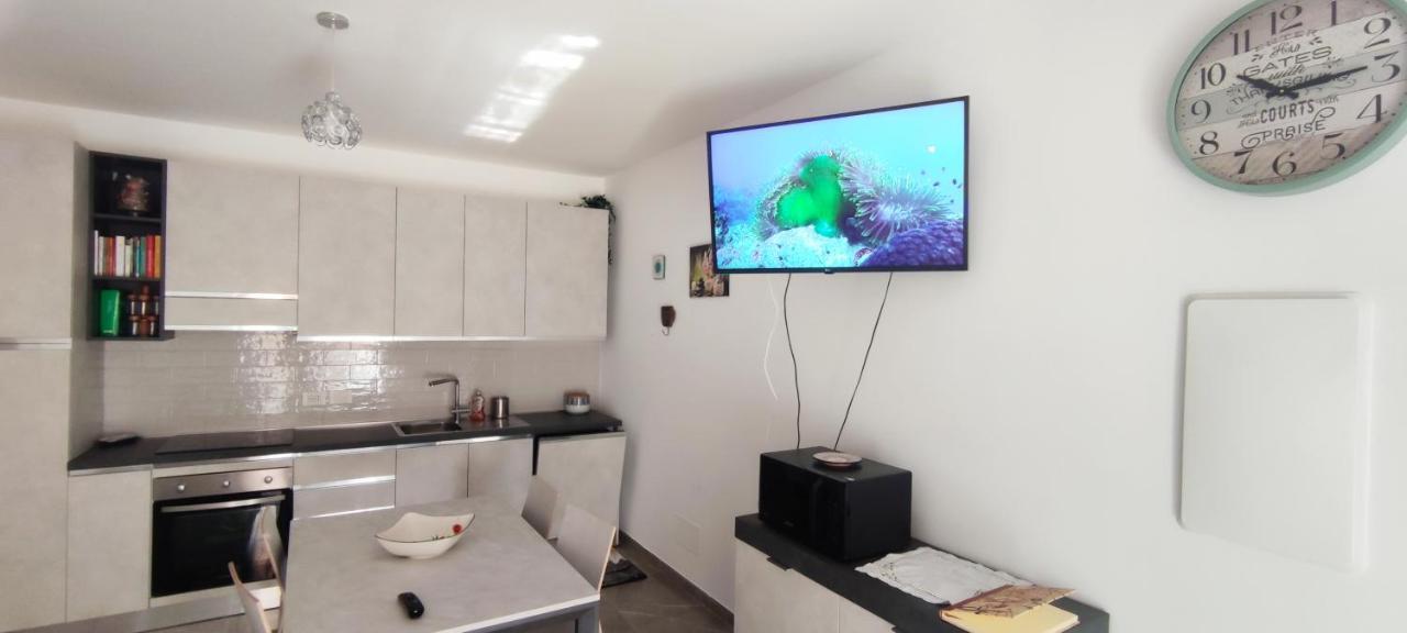 Bruno'S House Apartment Pescara Bagian luar foto